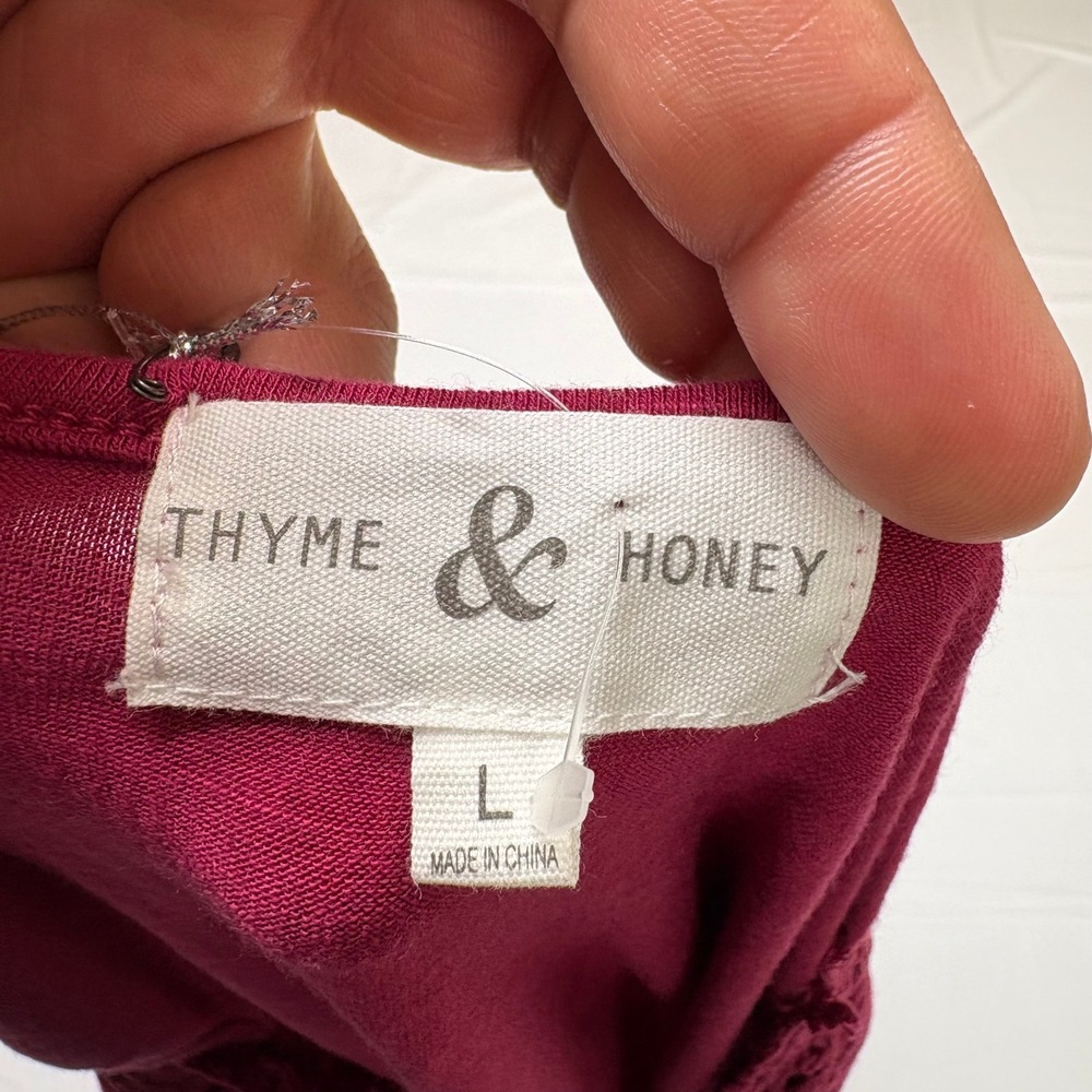 Thyme & Honey Womens Crochet Neck Fringe Hem Tank Top Burgundy Wine Large NWT - Picture 5 of 9
